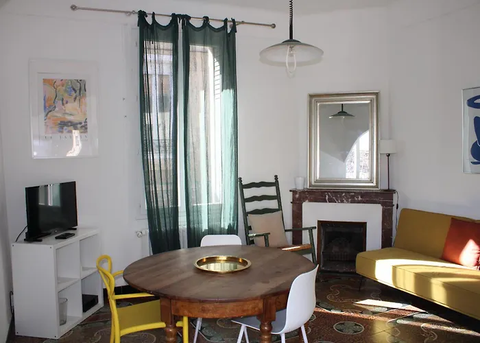Superbe Appartement Avec Parking Sur Place